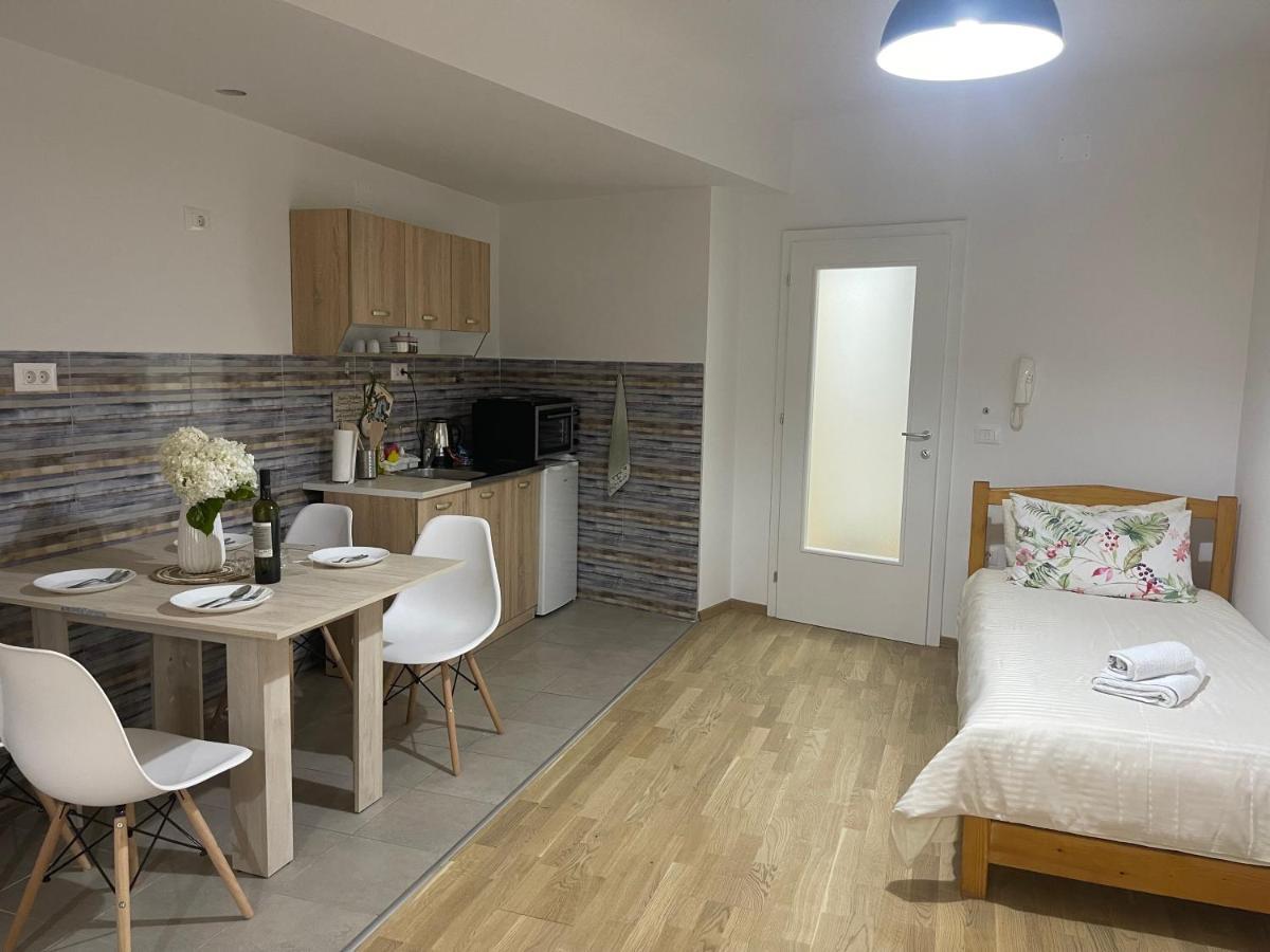 R&B Apartment City Center Ohrid Eksteriør bilde